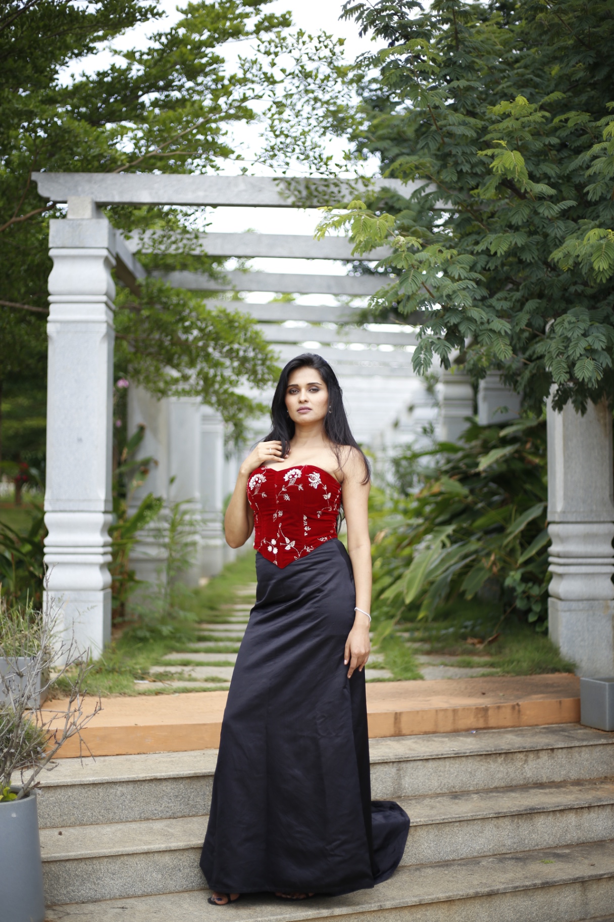 The Velvet Ember Set — view 6