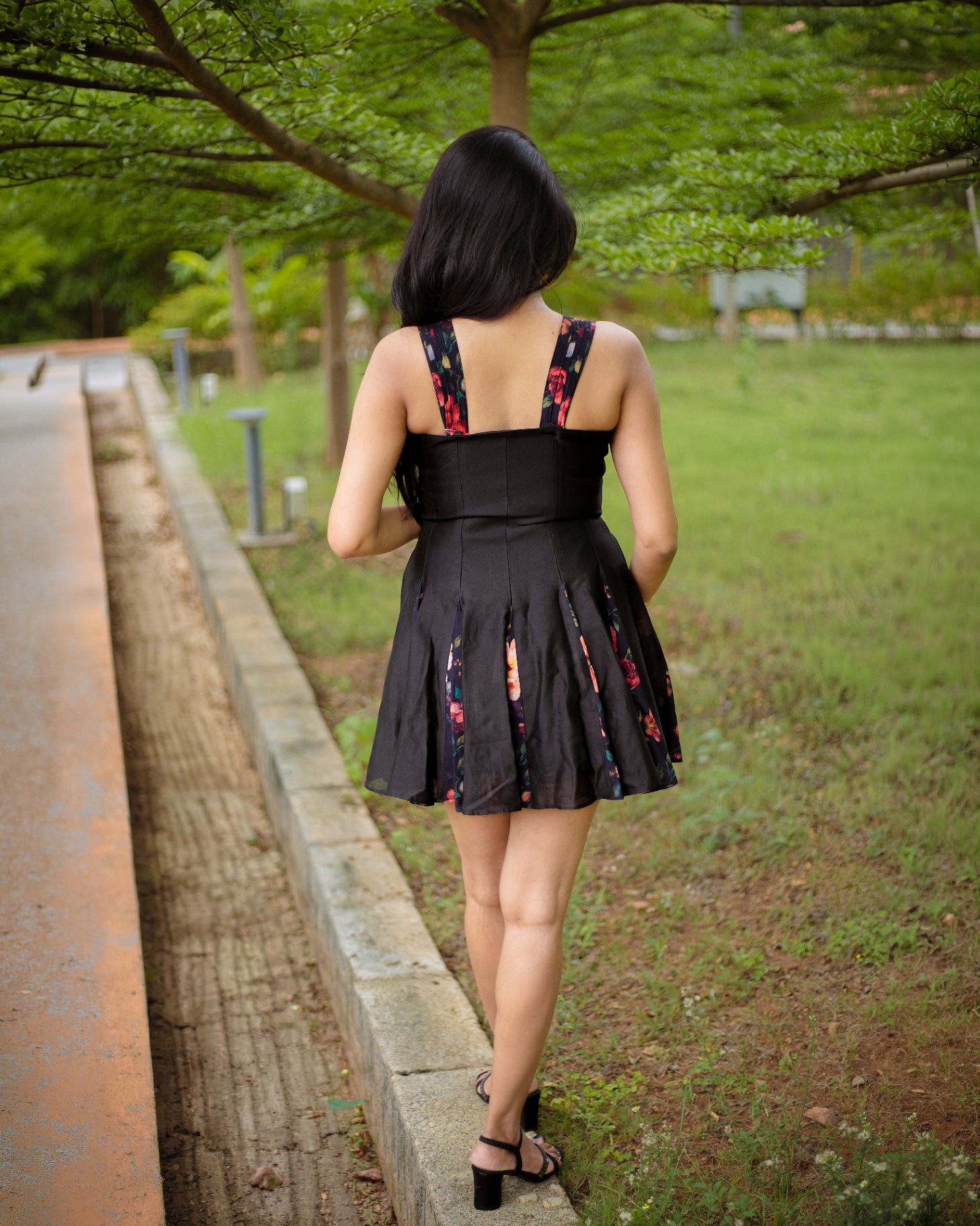 Midnight Bloom Mini — view 6